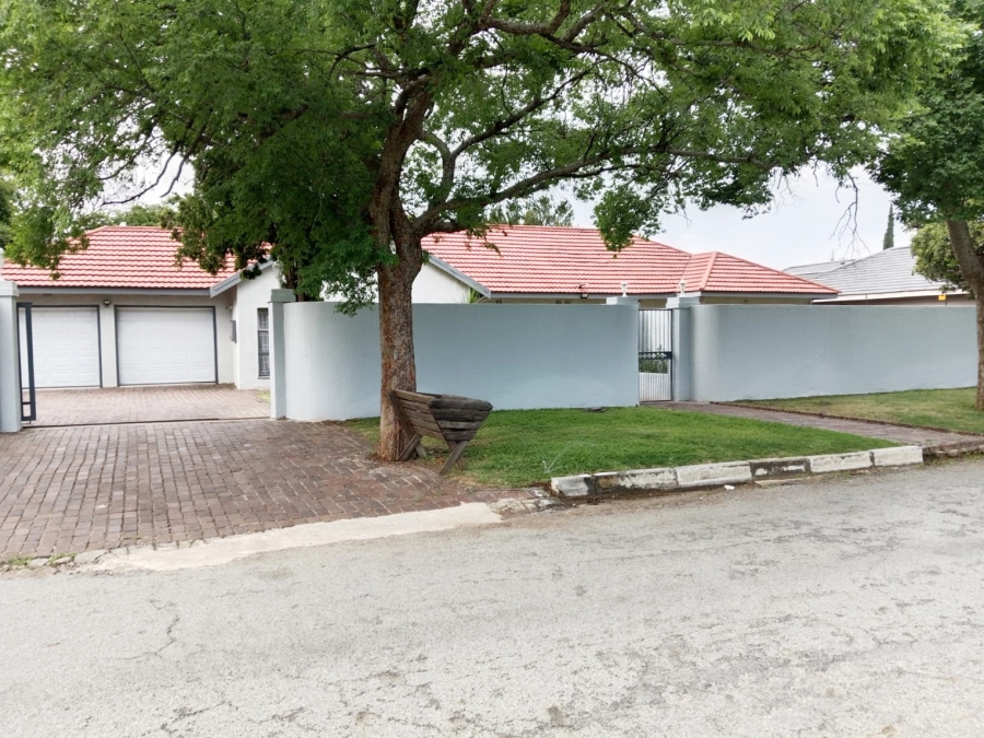 4 Bedroom Property for Sale in St Helena Free State